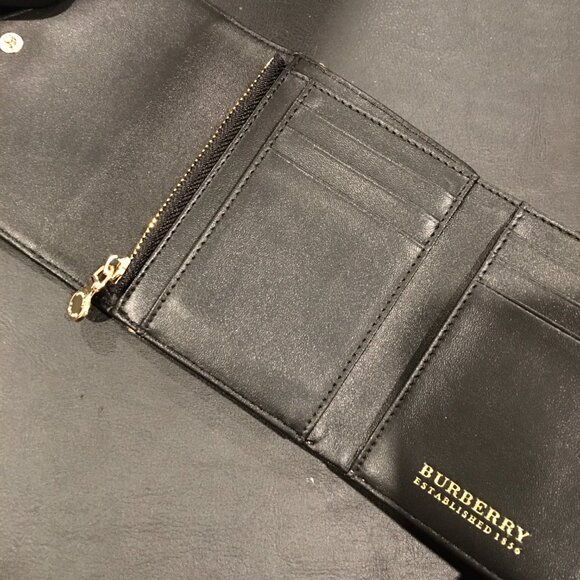 Burberry Vintage Check & Leather Trifold Wallet - Picture 3 of 8